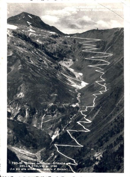 Gruppo dell'Ortles, Strada dello Stelvio Vorderseite