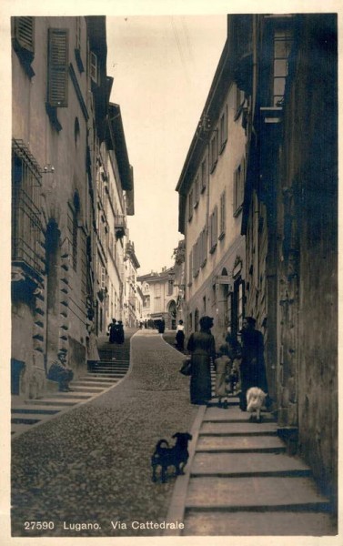 Lugano. Via Cattedrale Vorderseite