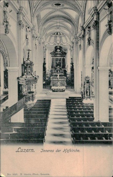 Luzern - Inneres der Hofkirche Vorderseite