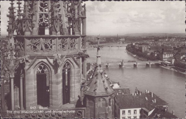 Basel - Die drei Rheinbrücken und Münsterturm