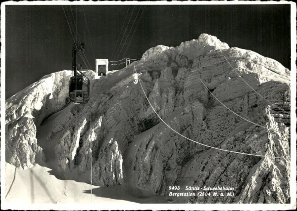 Säntis - Schwebebahn - Bergstation (2504 m) Vorderseite