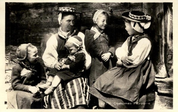 Costume d' Evolène Vorderseite