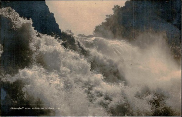 Rheinfall vom mittleren Felsen aus Vorderseite