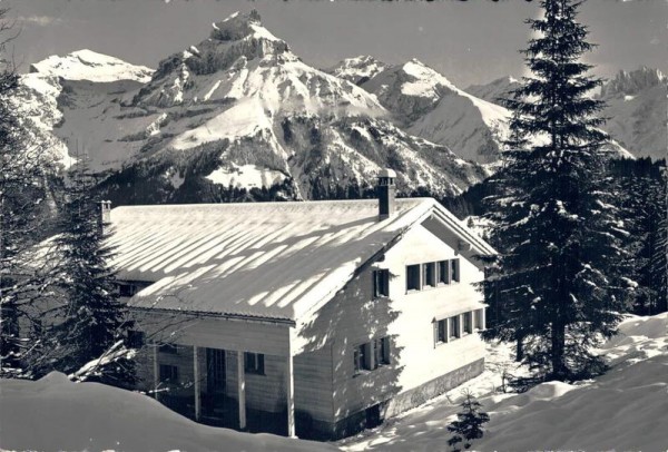 Zschokke-Haus der Studentenschaft Basel. Engelberg Vorderseite