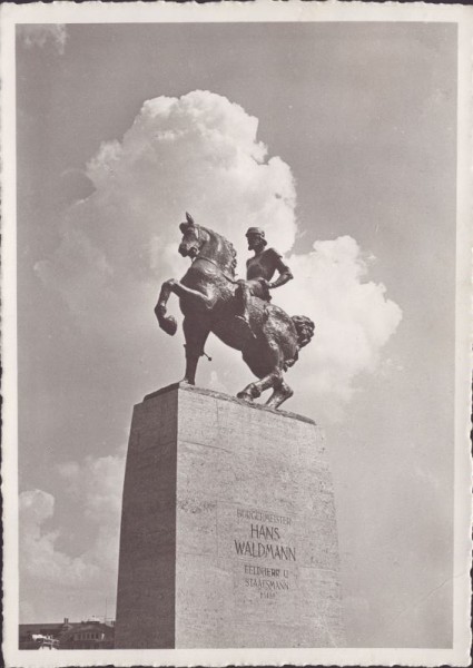 Zürich - Waldmann Denkmal