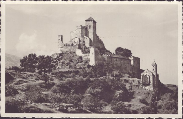 Sion. Le Château de Valère et la Chapelle de Tous les Saints. 1941