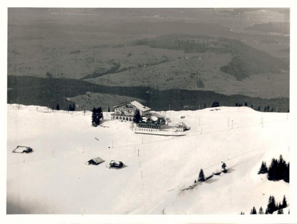 6410 Rigi Staffel, Rigis BärgGnuss, Staffelhöheweg 5/ Staffelhöheweg 3 Vorderseite