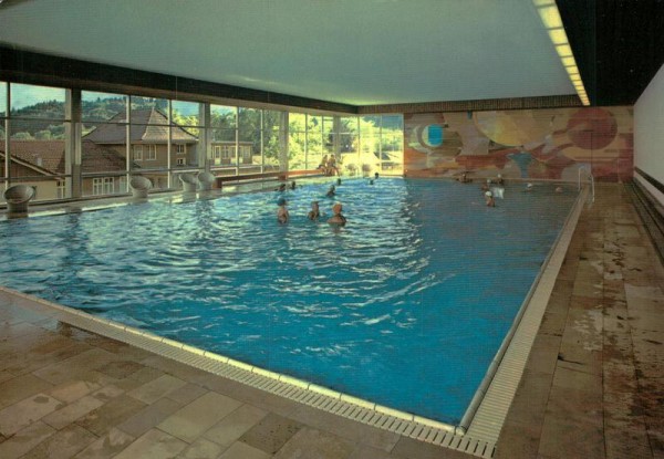 Degersheim, Hallenbad beim Kurhaus Sennrüti Vorderseite