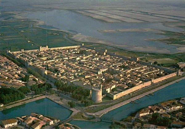 Aigues-Mortes Vorderseite