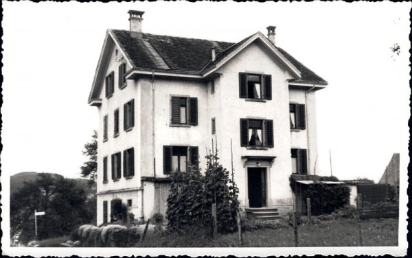 unbekanntes Haus Vorderseite