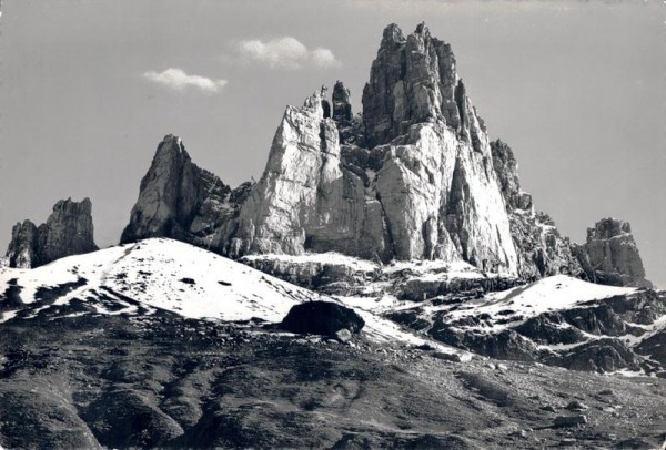 Spannort, Adlerspitze Vorderseite