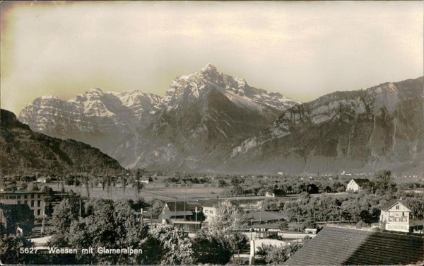 Weesen mit Glarneralpen. Vorderseite