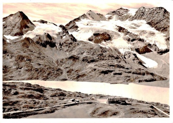 Bernina Hospiz. Lago Bianco u. Piz Cambrena Vorderseite