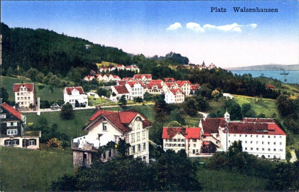 Walzenhausen, Platz Vorderseite