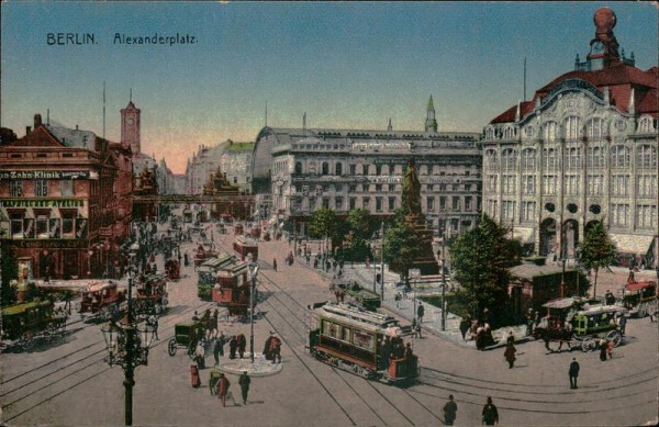Berlin, Alexanderplatz Vorderseite