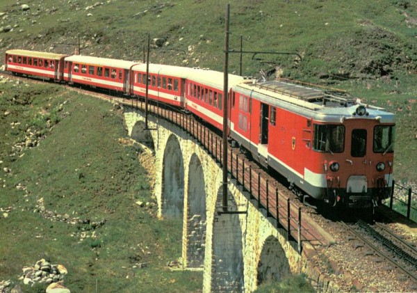 Furka-Oberalp-Bahn Vorderseite