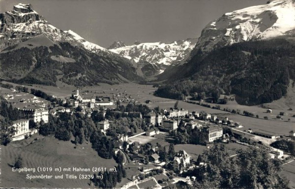 Engelberg mit Hahnen, Spannörter und Titlis Vorderseite