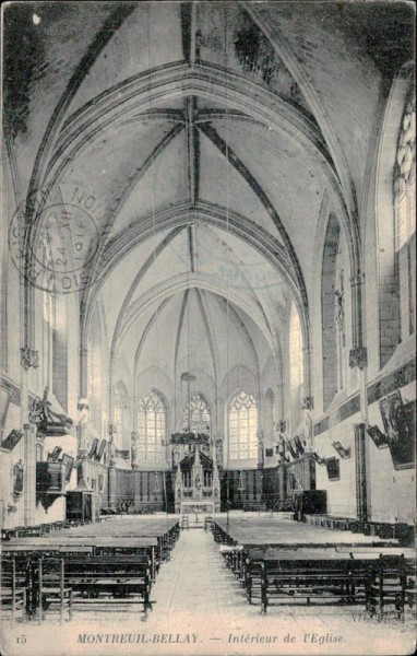 Église Saint-Pierre de Montreuil-Bellay Vorderseite