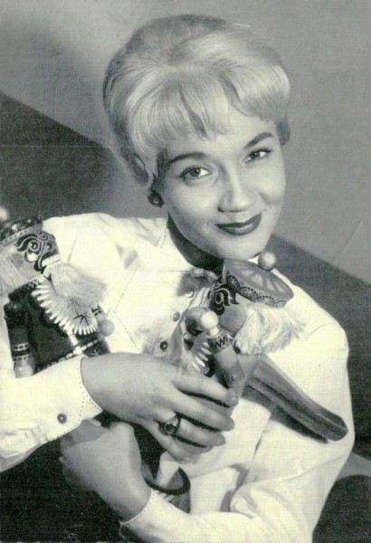 Liselotte Pulver  Vorderseite