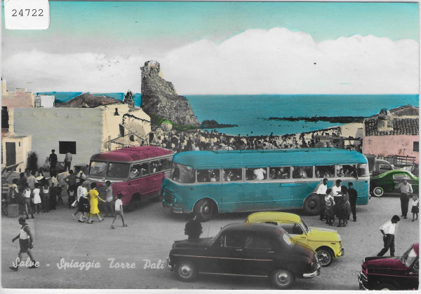 Salve - Spiaggia Torre Pali - Bus, Classic Cars