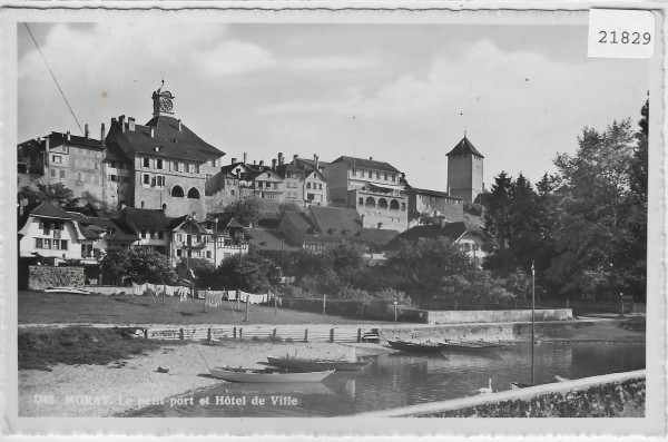 Morat - Le petit port et Hotel de Ville