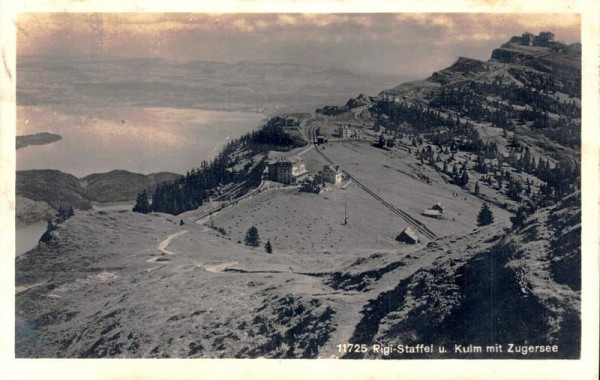 Rigi-Staffel und Kulm mit Zugersee Vorderseite