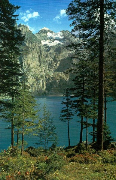 Oeschinensee Vorderseite