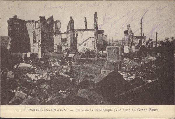 Clermont-en-Argonne, Place de la République