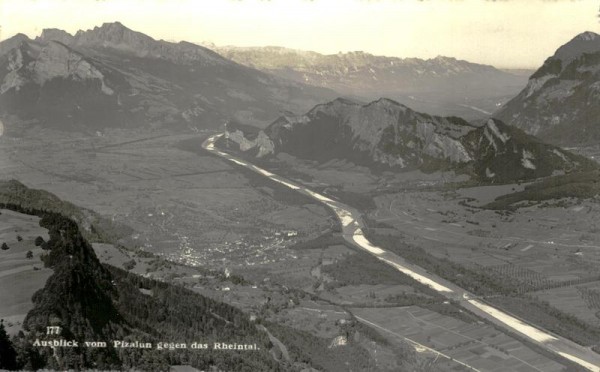 Ausblick vom Pizalun Vorderseite