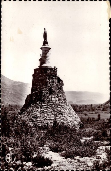 Artemare, La Vierge