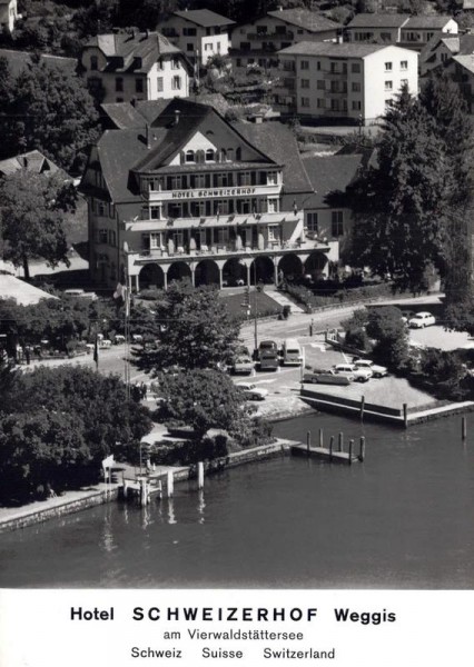 Hotel Schweizerhof, Weggis LU am Vierwaldstättersee - Flugaufnahmen Vorderseite