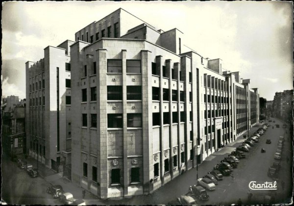 La Nouvelle Faculté de Médecine, Paris Vorderseite