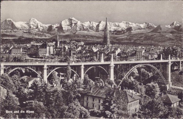 Bern und die Alpen