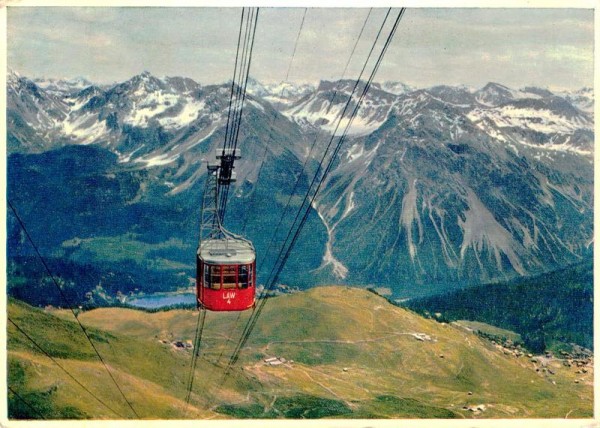 Das Alpenpanorama vom Aroser Weisshorn mit Luftseilbahn Vorderseite
