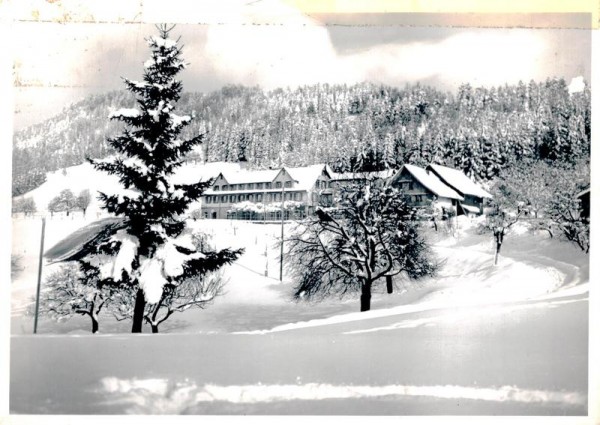 Kurhaus Hasenstrick am Bachtel Vorderseite