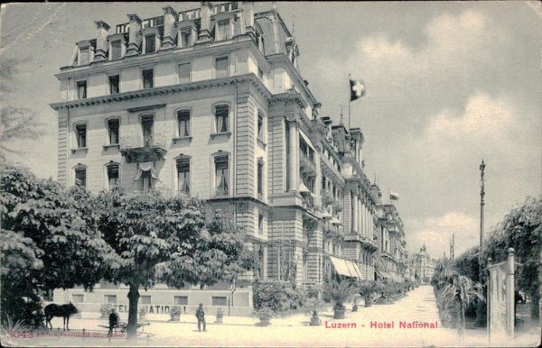 Luzern - Hotel National Vorderseite