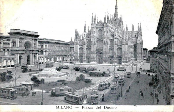 Milano - Piazza del Duomo Vorderseite