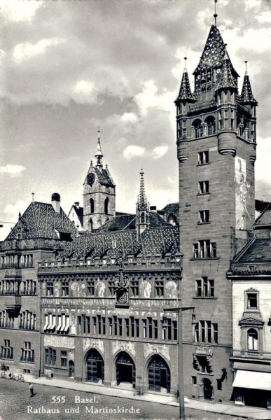 Basel. Rathaus und Martinskirche Vorderseite
