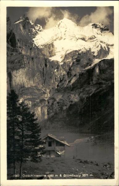 Oeschinensee & Blüemlisalp Vorderseite