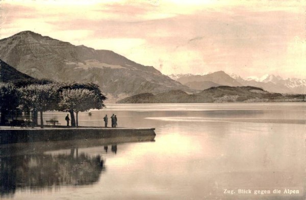 Zug. Blick gegen die Alpen Vorderseite