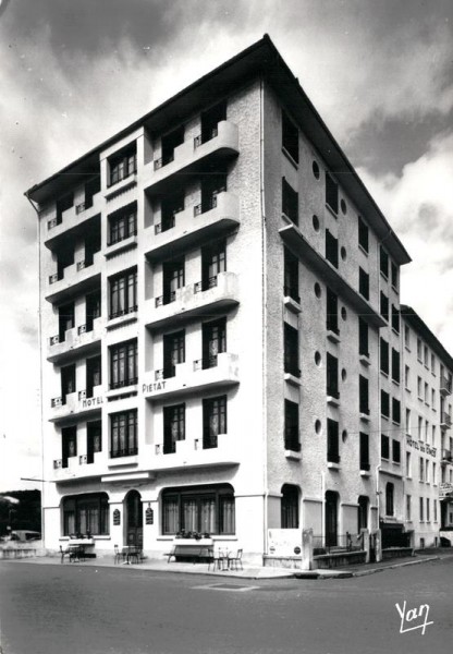 Lourdes, Hotel Notre-Dame de Pietat Vorderseite