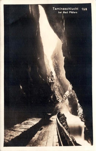Taminaschlucht bei Bad Pfäfers Vorderseite
