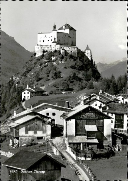Schloss Tarasp Vorderseite