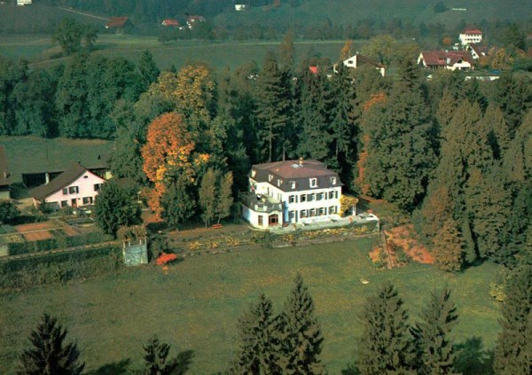 Erholungsheim Goldberg, Feldbach ZH  -  Flugaufnahmen Vorderseite