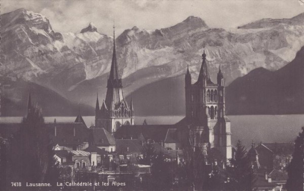 Lausanne. La Cathédrale et les Alpes Vorderseite