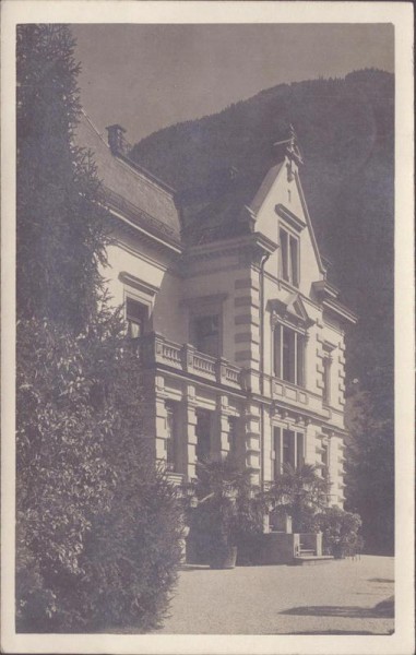 unbekanntes Haus Vorderseite
