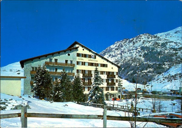 Bivio, Hotel Restaurant Grischuna Vorderseite