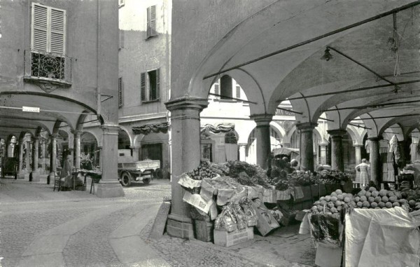 Lugano, Portici di via Pessina Vorderseite