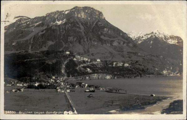 Brunnen  Vorderseite