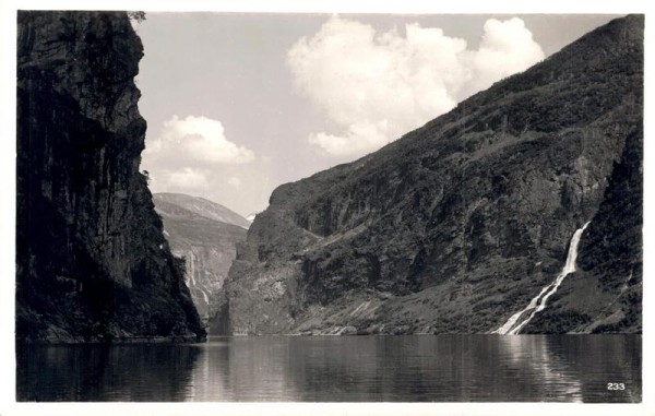 Norwegen, Geirangerfjord Vorderseite